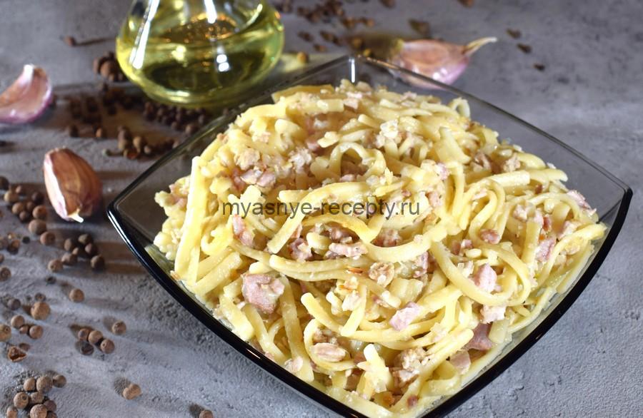 Лапша с фаршем из отварной свинины